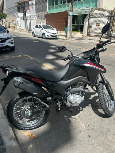 Vendo Bros 160 2025, APENAS 6.200km