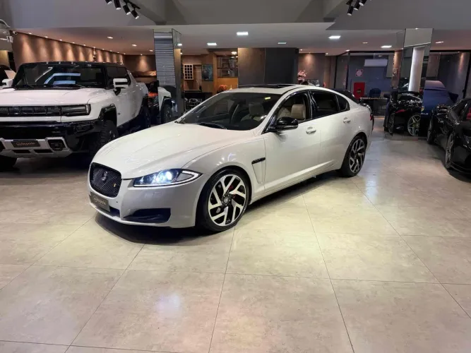 Jaguar XF 2.0 Turbo 16V 240cv Aut. 2015