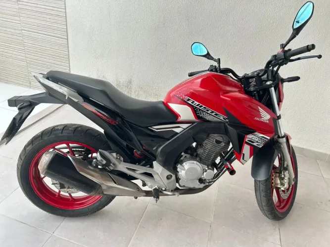 CB TWISTER 250F ANO 2021