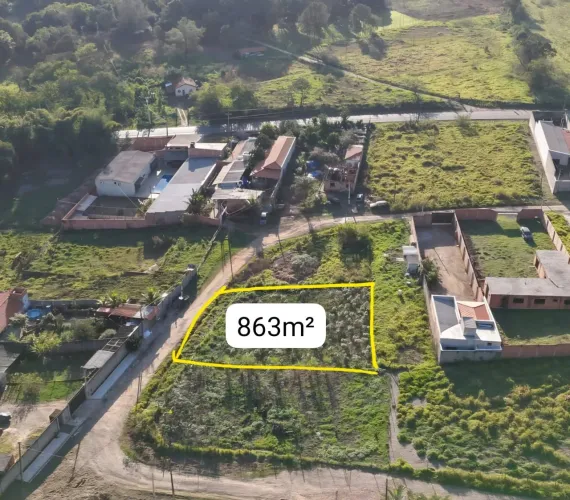 Terreno Chácara 863m² | A 60m do Asfalto | Pau Queimado | Excelente Localização