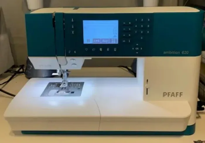 Máquina costura Pfaff Ambition 620