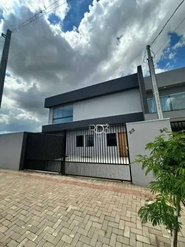 Sobrado com 2 dormitórios para alugar, 100 m² por R$ 3.500,00/mês - Columbia - Londrina/PR