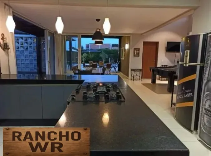 Rancho com 4 dormitórios à venda, 330 m² por R$ 1.600.000,00 - Condomínio Terra da Barra -