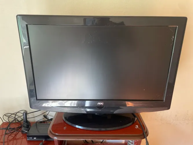 TV 26 POLEGADAS A VENDA 