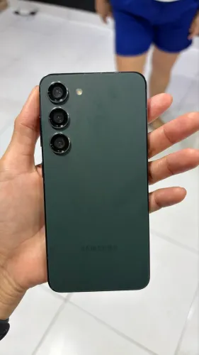 Samsung S23