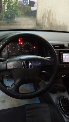 Honda Civic Sedan LX 1.7 16V 115cv Mec. 4P 2005