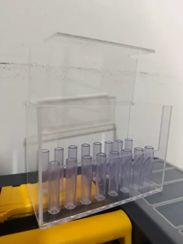 Organizador de elásticos odontológicos