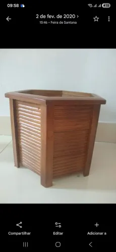 Vasos de madeira jardinagem