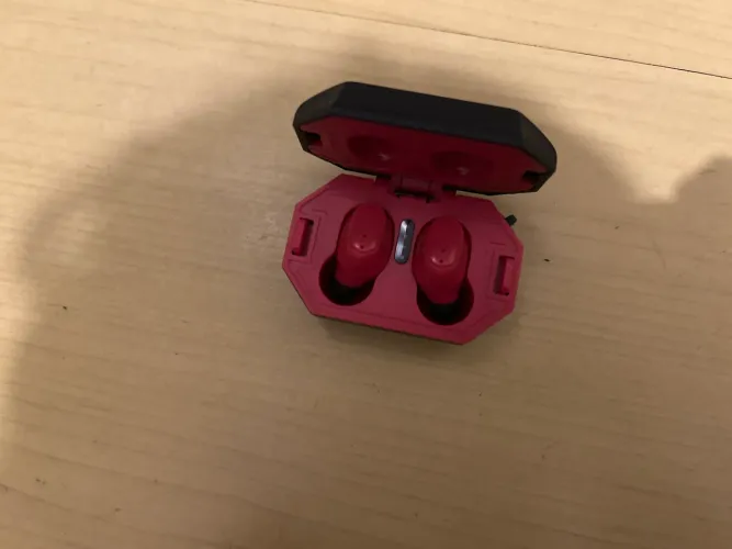 Fone de ouvido CYLO modelo americano