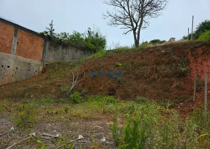 Terreno ou lote à venda de 312 m² no quintas das avenidas