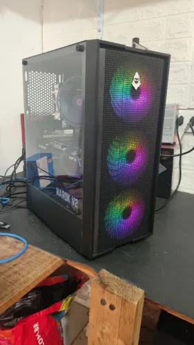 Pc gamer Ryzen 5 5600gt - 16gb - RX 7600 8gb