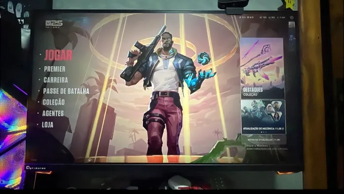 Monitor primetek  27? 180hz com 1 ms 