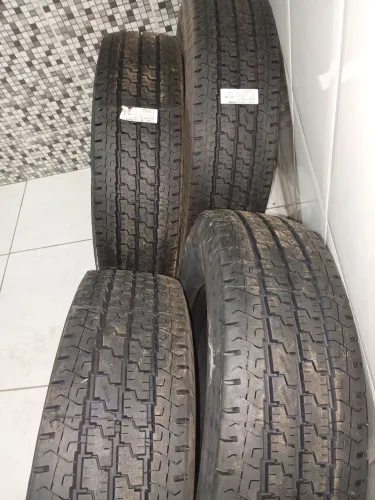 Pneus pra Van e utilitário