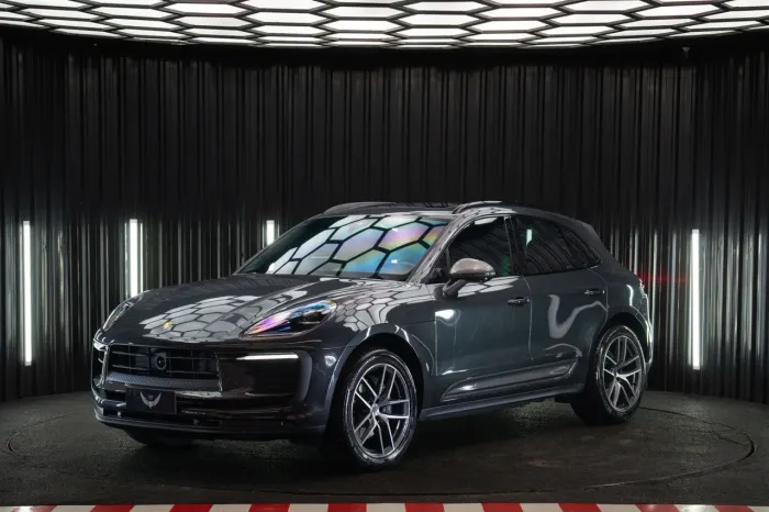 Porsche Macan T 2.0 Turbo 2025