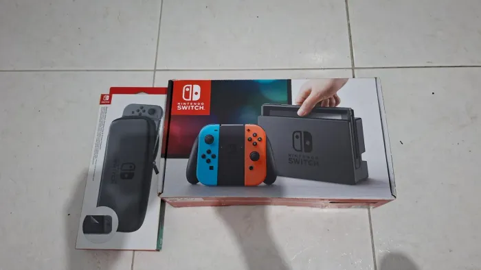 Console Nintendo Switch Original Completo + Case Slim + Pelicula