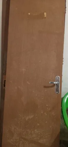 Porta 80×210 de quarto. Zap * 