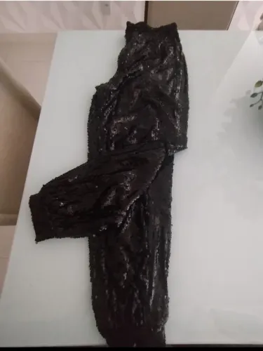 Calça pantalona parte nova