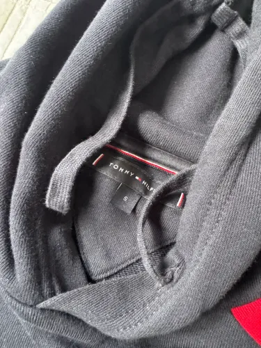 TOMMY HILFIGER ORIGINAL TAMANHO P SLIM FIT