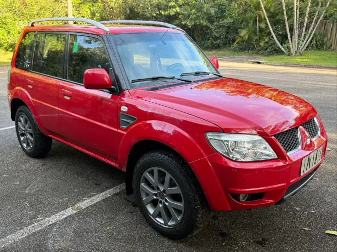 Mitsubishi Pajero TR4 2.0 Flex 16V 4X2 Aut. 2013