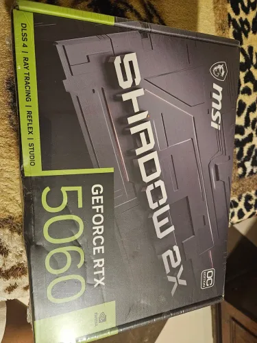 RTX 5060 MSI Shadow 2X OC 8GB - Nova e Lacrada + Nota Fiscal e garantia