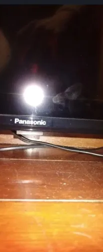 TV 40" Panasonic bi voltar "liga quando quer"