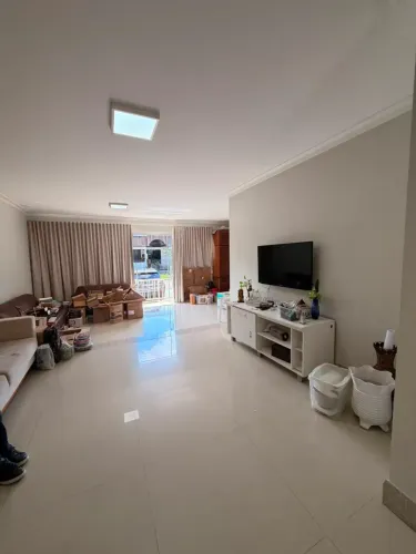VENDO EXCELENTE CASA NA ALAMEDA RODRIGUES ALVES MARCO