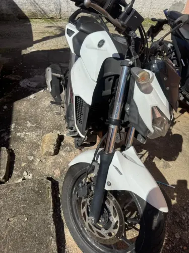 Fazer 250