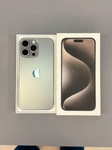 iPhone 15 pro Max 256 GB