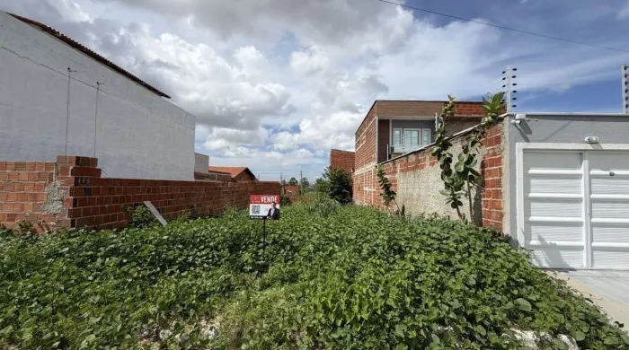 Terreno a venda em Maracanaú