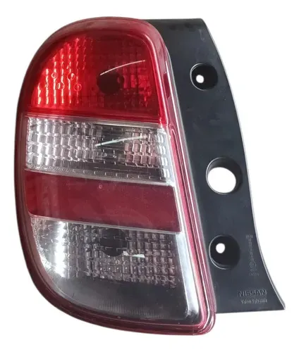 Lanterna Esquerdo Nissan March Fume 2016 2020