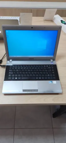 Notebook Samsung RV411