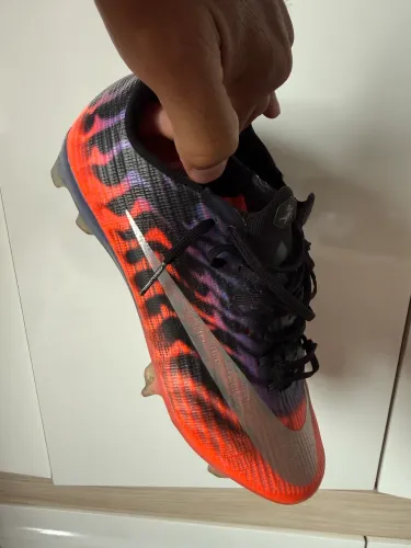 Chuteira Nike 40