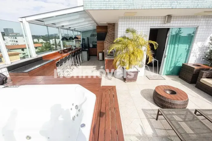 Cobertura Duplex de Alto Padrão com 3 Quartos e Espaço Gourmet no Jaraguá Belo Horizonte