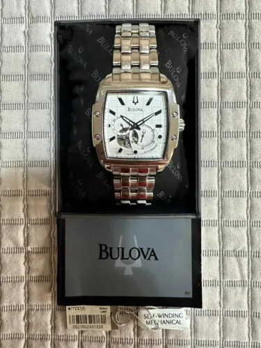 Relógio Bulova Automático Open Heart Aço - Caixa Retangular - Com Caixa Original