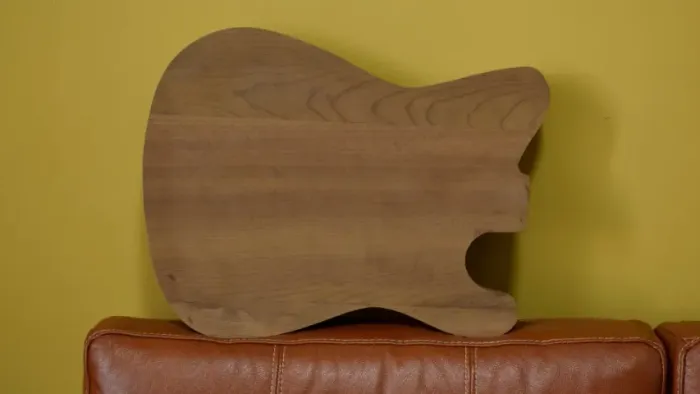 Corpo pré cortado para guitarra Telecaster imbuia (C276)