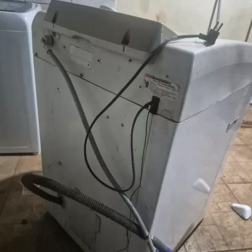 Vendo URGENTE máquina de lavar 11kg brastemp 250$ nao entrego usada