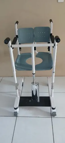 Cadeira de transferir