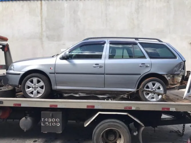 Sucata  para venda de peças Vw Parati 1.8 2001/2001 