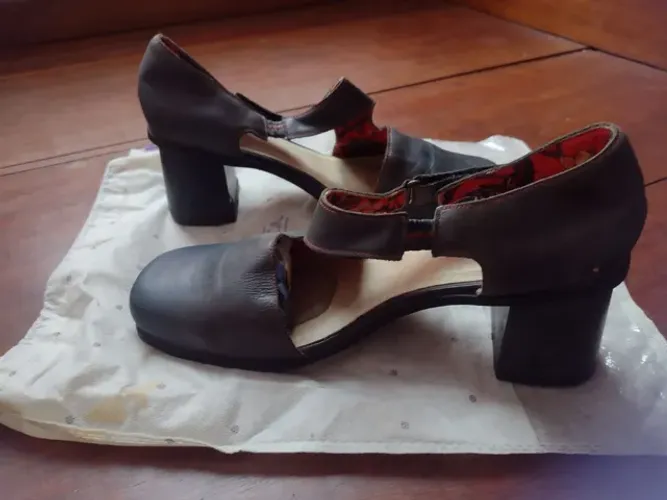 Sapato Marca Comparsaria Tam 38
