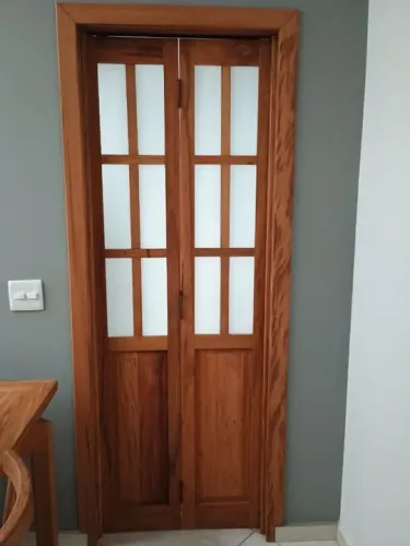 Peça Seu Orçamento Porta Camarão Em Peroba Rosa