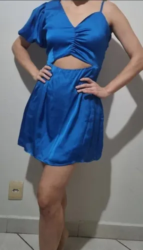 Vestido acetinado Carmen Steffens Young
