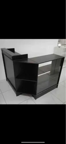 Balcão Caixa + Vitrine Expositor L MDF