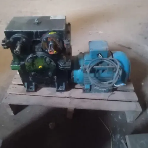 vendo motores elétricos