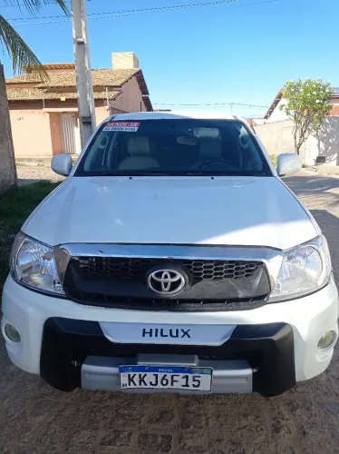Toyota Hilux CD D4-d 4X4 2.5 16V 102cv TB Dies. 2009