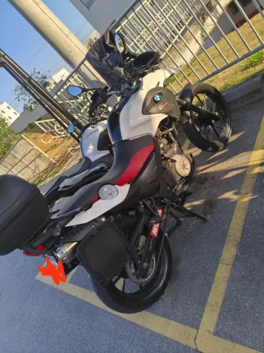 Vendo gs 650 em ótimo estado de conservação .