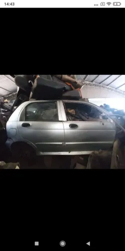 Lataria, peças, motor Qq 2011