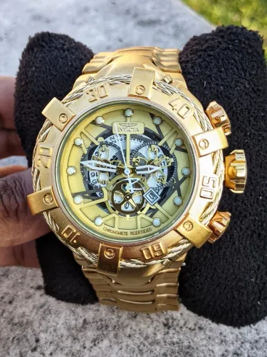 Relógio Invicta Thunderbolt Dourado