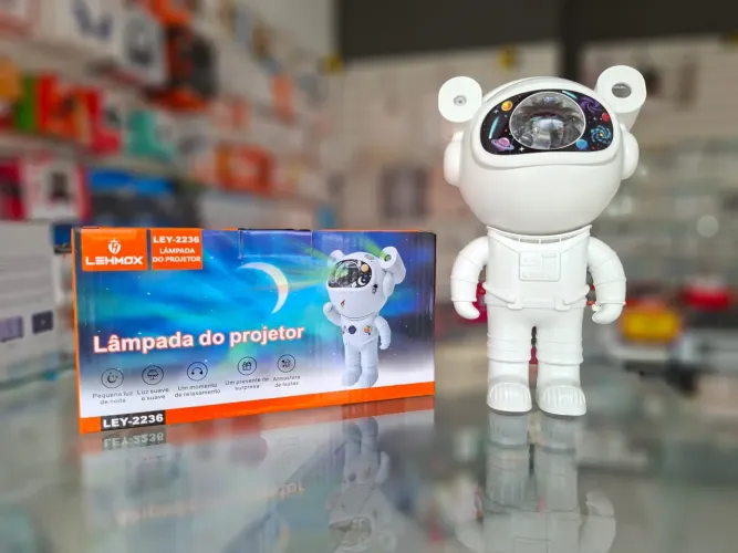 Luminária Projetor Astronauta som Bluetooth - Entrega em São Luís e região