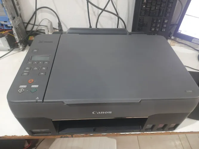 Impressora canoon g3160 para arrumar.