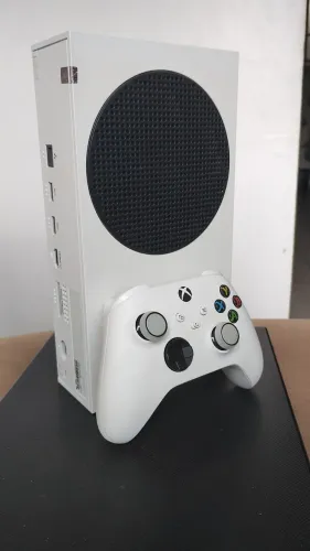 Em excelente estado.